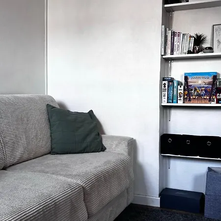 Petit - 10eme Arrondissement *