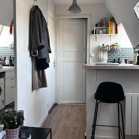Petit - 10eme Arrondissement 파리