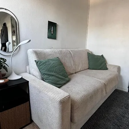 Petit - 10eme Arrondissement * París