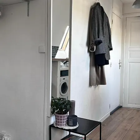 Appartement Petit - 10eme Arrondissement *