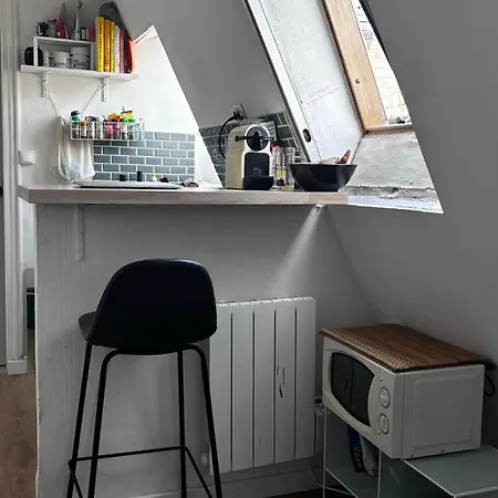 Petit - 10eme Arrondissement *