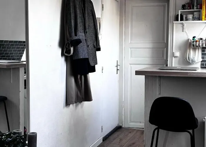 Petit - 10eme Arrondissement